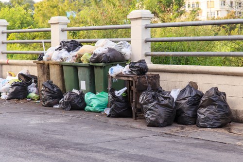 Residential and commercial waste disposal services